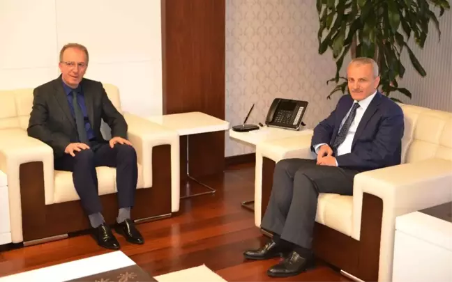 Rektör Uzun Ziyaretlere Başladı