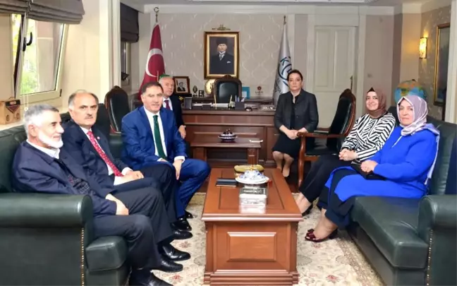 Bakan Kaya Kdk'yı Ziyaret Etti