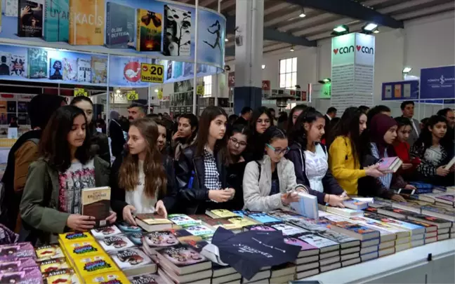 Merzifon 3. Kitap Fuarı Açıldı