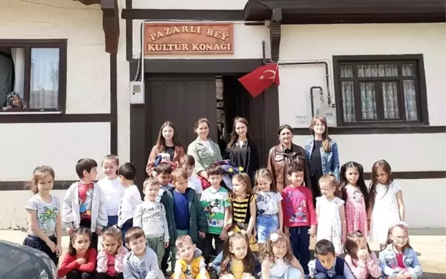 Minik öğrenciler Pazaryeri'nin tarihini ve tarihi yapılarını öğreniyor