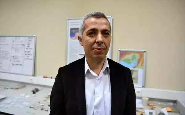 Antalya'da çiftçinin bulduğu gök taşının incelenmesi tamamlandı