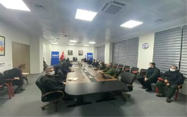 Çanakkale'de taşkınlara karşı kriz merkezi oluşturuldu