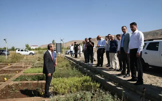 Muş Alparslan Üniversitesi'nden Tıbbi ve Aromatik Bitki Tanıtımı