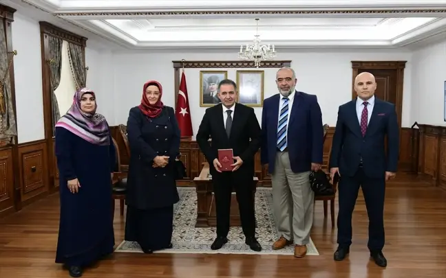Din görevlileri Vali Buhara'yı ziyaret etti