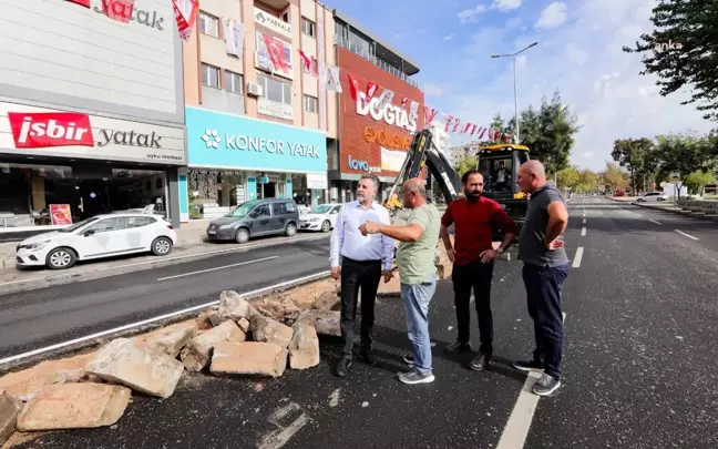 Bayraklı Belediyesi Yol Düzenleme Çalışmalarını İnceledi