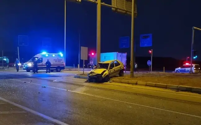 Çorum'da Kamyonla Çarpışan Otomobilde 1 Kişi Hayatını Kaybetti