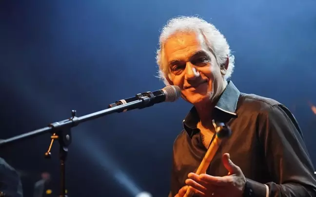 Omar Faruk Tekbilek, İstanbul ve Ankara'da Konser Verecek