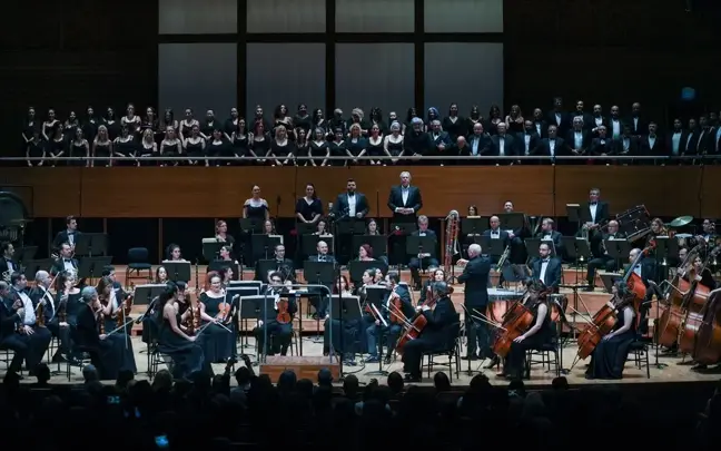 Olten Filarmoni Orkestrası İzmir'de Dostluk Konseri Verdi