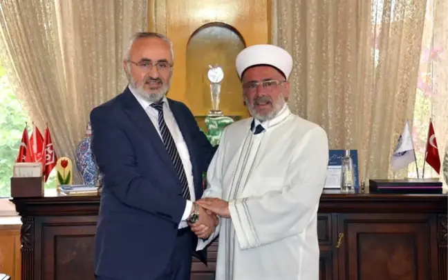 Prof. Dr. Ali Akpınar, Görevini Ahmet Poçanoğlu'na Devretti