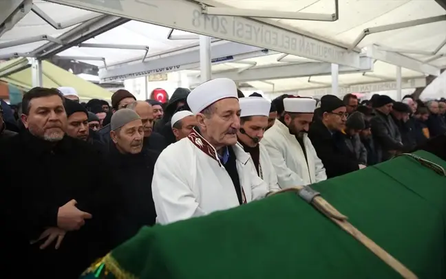 Mustafa Necati Özfatura Son Yolculuğuna Uğurlandı