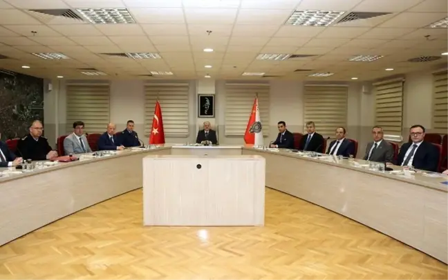 Vali Çakacak başkanlığında 'İl Güvenlik ve Asayiş Koordinasyon Toplantısı' yapıldı