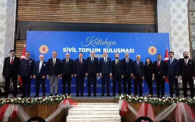 TBMM Başkanı Numan Kurtulmuş Zafer Haftası kutlamaları için Kütahya'ya geldi