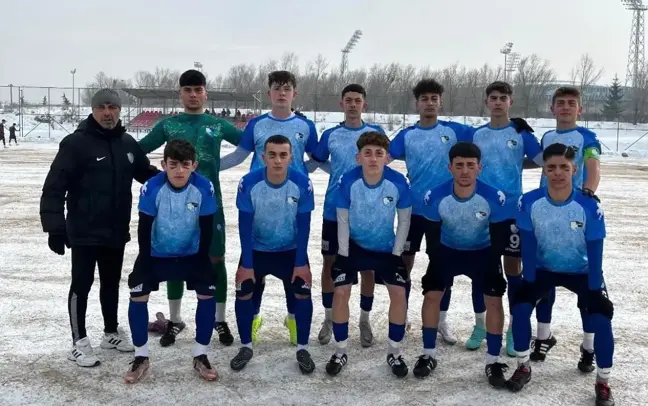 Erzurumspor U16 Takımı, Samsunspor'u da Geçerek Zirveye Yaklaşıyor