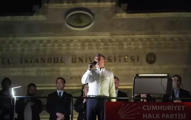 Özgür Özel: 'Meydanlarda Mücadeleye Devam Edeceğiz'