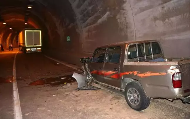 İkizdere Tüneli'nde Zincirleme Kaza: 10 Yaralı