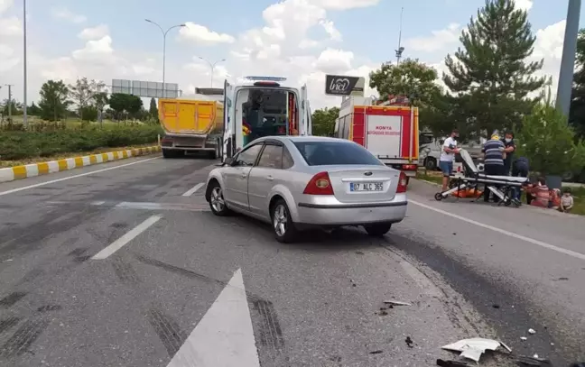Konya'da iki otomobil çarpıştı: 8 yaralı