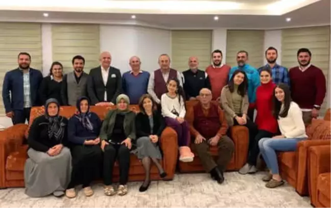 Bakan Çavuşoğlu'ndan Aile Pozu