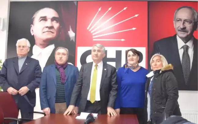 CHP Kayseri İl Yönetiminde 6 Üye Görevinden İstifa Etti