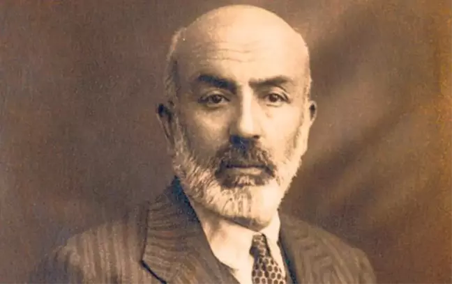 Mehmet Akif Ersoy kimdir?