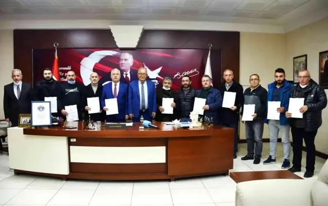 Hamsi Festivali'ne destek olan esnafa teşekkür belgesi