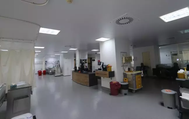 Rize Devlet Hastanesi'nde yenileme çalışmaları devam ediyor