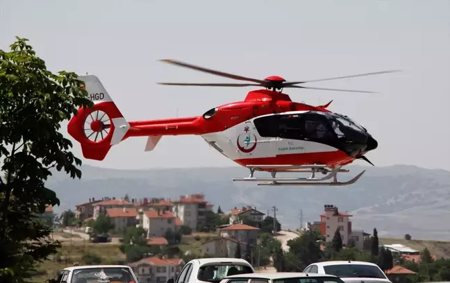 Beypazarı'nda Kalp Krizi Geçiren Kişi Ambulans Helikopterle Hastaneye Sevk Edildi