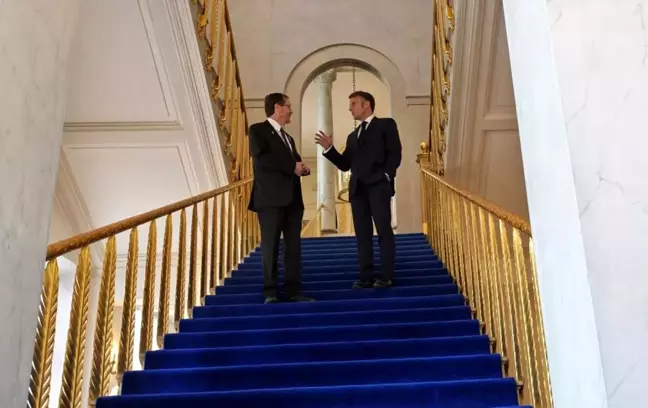 Fransa Cumhurbaşkanı Macron ve İsrail Cumhurbaşkanı Herzog Elysee Sarayı'nda buluştu