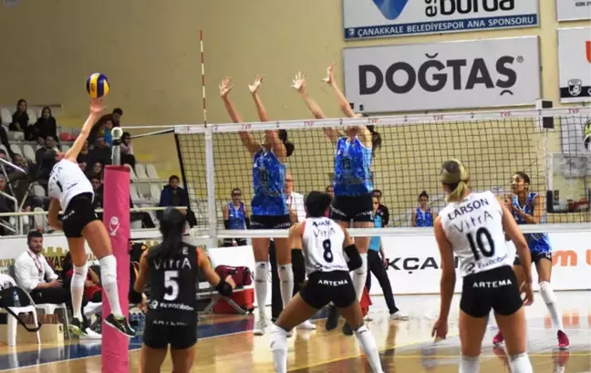 Eczacıbaşı Vitra Rahat Kazandı
