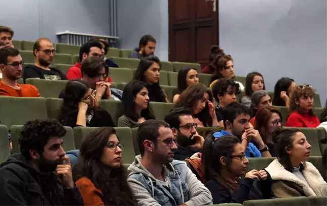 Uluslararası Tiyatro Festivalinde