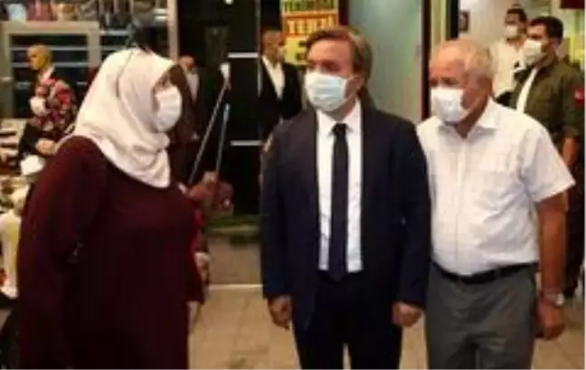 Vali Aydoğdu'nun gurbetçi aile ile diyaloğu gülümsetti