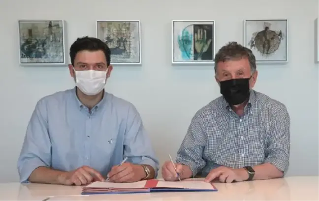 Eczacıbaşı VitrA, antrenör Ferhat Akbaş ile 2 yıllığına anlaştı