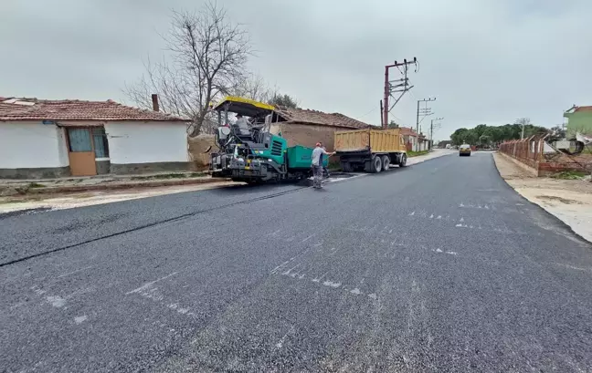 Akhisar Belediyesi'nde yeni asfalt sezonu başladı