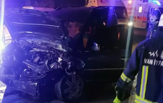 Van'da Trafik Kazası: 1 Ölü, 7 Yaralı