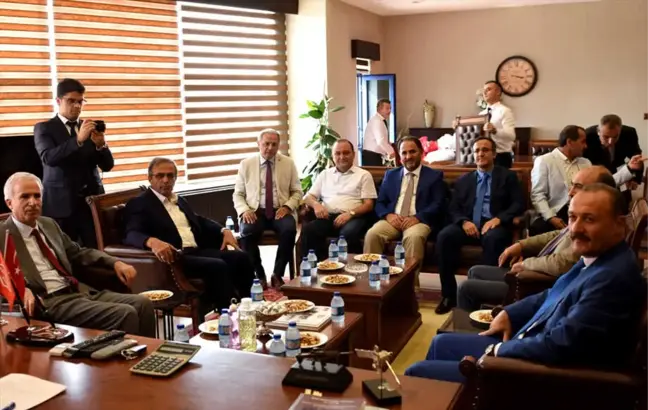 Kkü'de Rektörlük Devir Teslimi Yapıldı