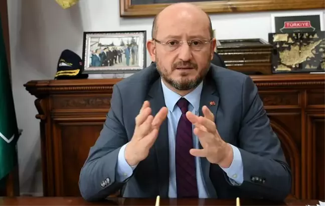 Niksar'da 4 gün açık olan semt pazarı Koronavisürüsü sebebiyle tek güne düşürüldü