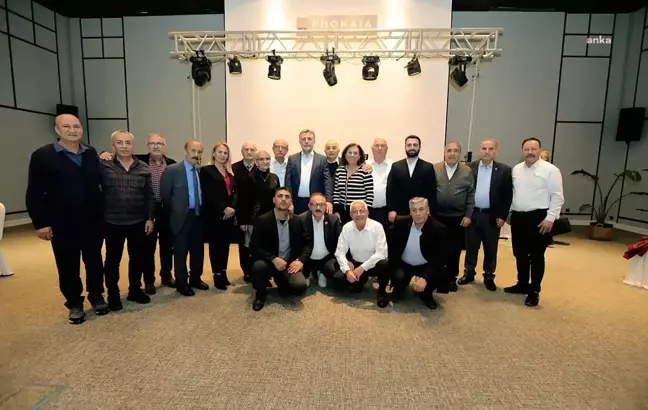 Bayraklı Belediye Başkanı Serdar Sandal Muhtarlarla Dayanışma Gecesinde Buluştu