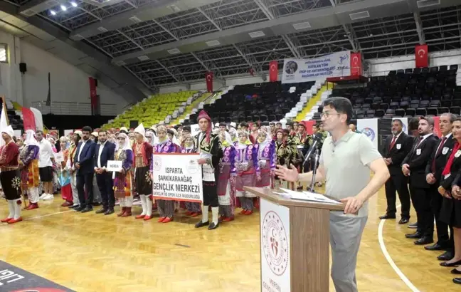 Mersin'de Gençlik Merkezleri Arası Halk Oyunları Akdeniz Bölge Şampiyonası Sona Erdi