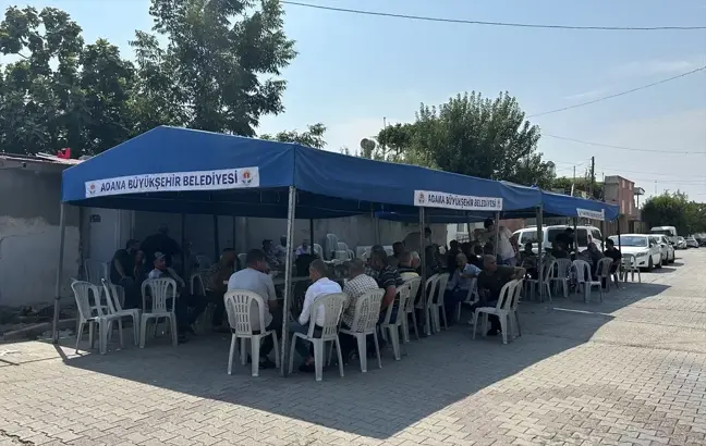 Adana'da otomobilin çarpması sonucu yaşamını yitiren Sevgi Akbaş'ın cenazesi toprağa verildi