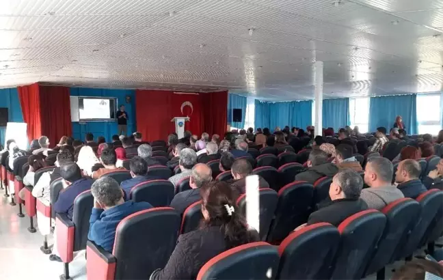 Mersin'de Bağımlılıkla Mücadele Semineri Düzenlendi