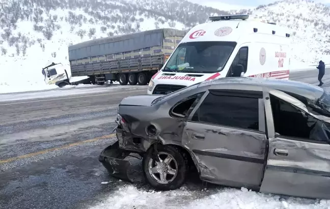 Malatya-Adıyaman Yolunda Feci Kaza: 2 Yaralı