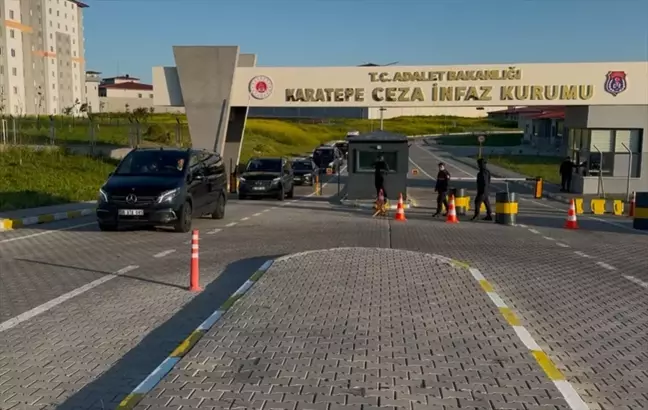 CHP Lideri Özgür Özel, İBB Danışmanı Ongun'u Ziyaret Etti