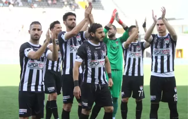 Manisaspor'u Yeniler Uçurdu