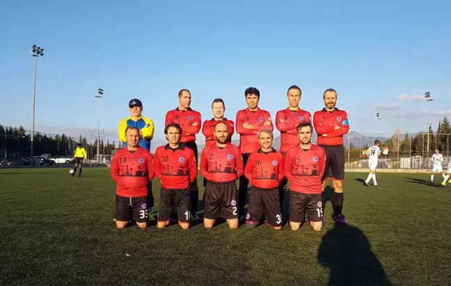 Ege Masterler Federasyonu Ligi Doludizgin Devam Ediyor