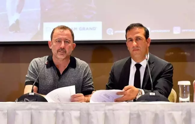 Evkur Yeni Malatyaspor'da Sergen Yalçın coşkusu