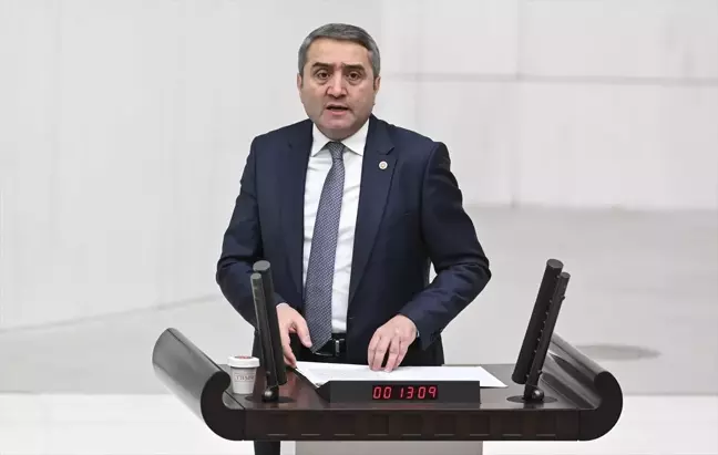 AK Parti, Emeklilere Yüzde 49,25 Oranında Zam Önerisini Meclis'e Sunacak