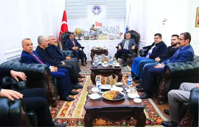AK Parti Genel Başkan Danışmanı Akif Gülle Battalgazi'de