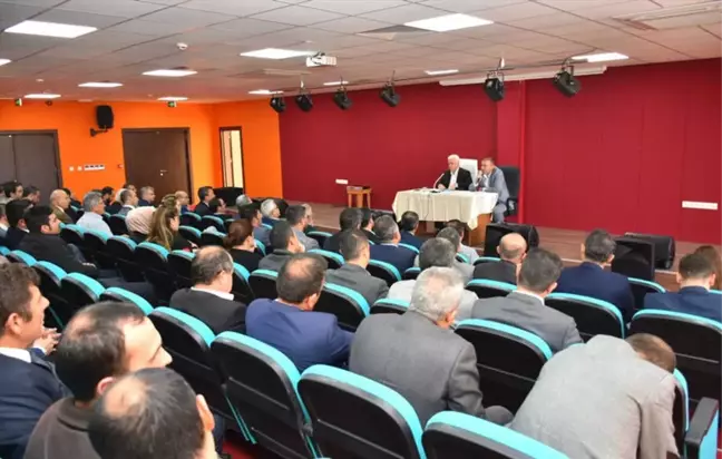 Karaman'da Okul Müdürleri Toplantısı Yapıldı