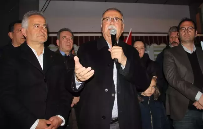 Çanakkale'de Ülgür Gökhan Zaferini İlan Etti