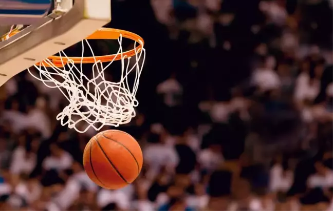 Milwaukee Bucks - Toronto Raptors maçı hangi kanalda, saat kaçta?
