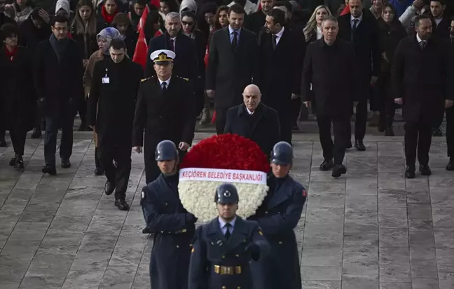 Cumhur İttifakı Ankara Büyükşehir Belediye Başkan Adayı Turgut Altınok Anıtkabir'i Ziyaret Etti